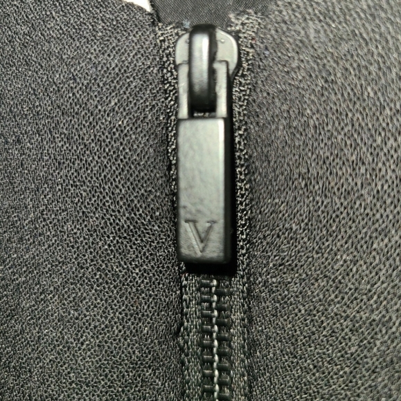 Vince Camuto floral bloom bomber jacket - Picture 6 of 15